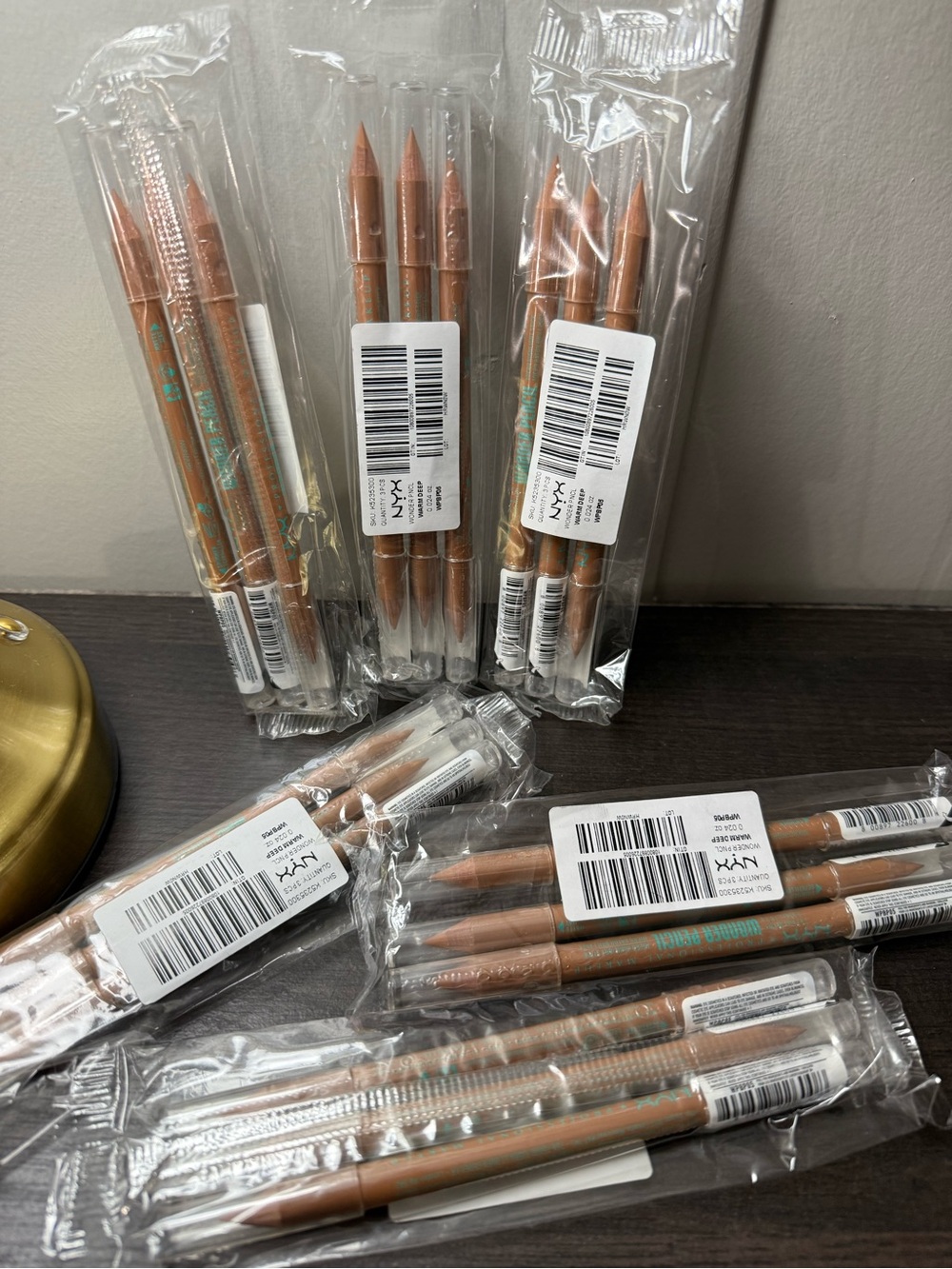 1 Set (3pcs) NYX Wonder pencil